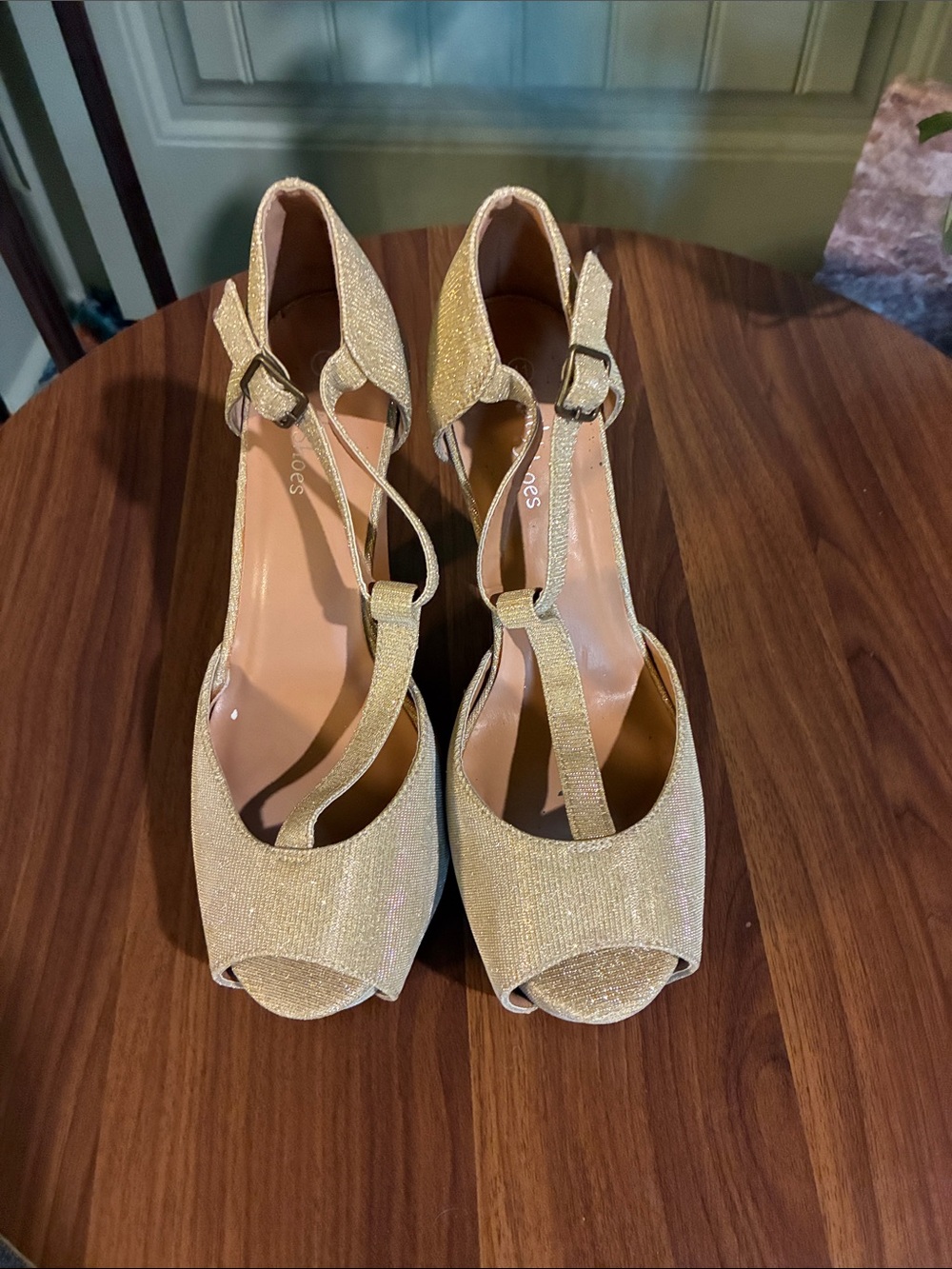 Women's Glitter T-Strap Peep Toe Heels in Gold